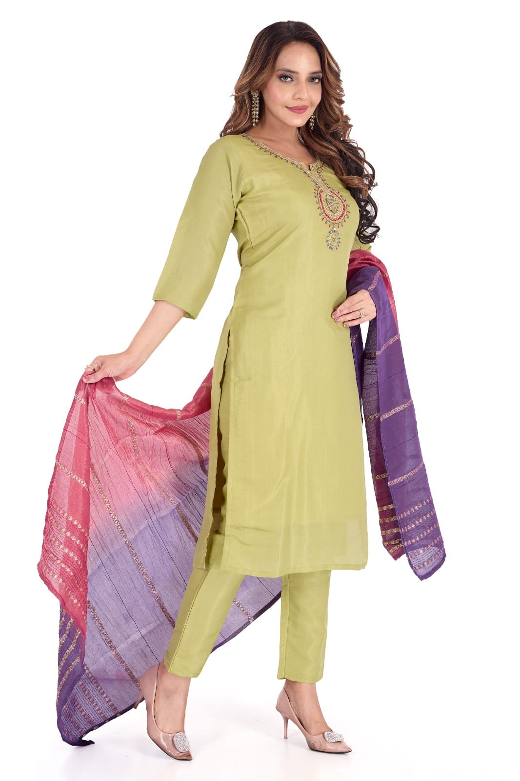 π Be the Center of Elegance β New Arrival Alert! π