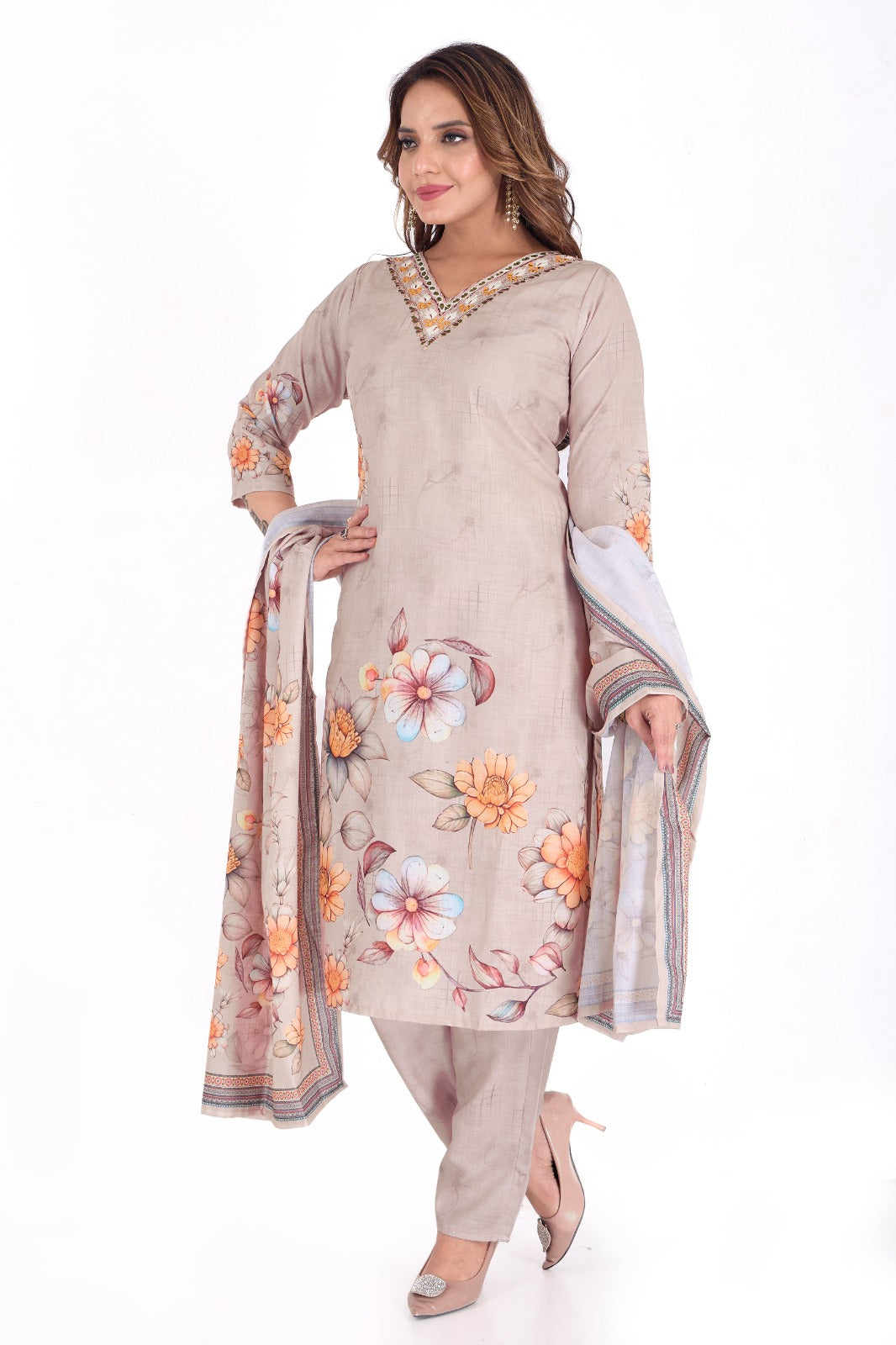 🌼 Where Grace Meets Grandeur – The Ultimate Ethnic Charm 🌼