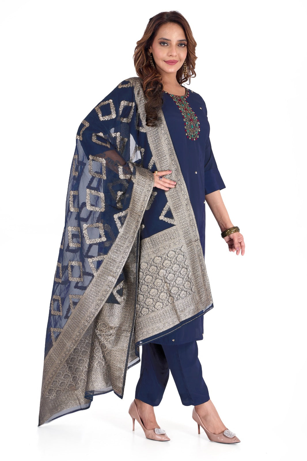 💙 Elegance in Every Thread – Grace the Room in Royal Blue 💙