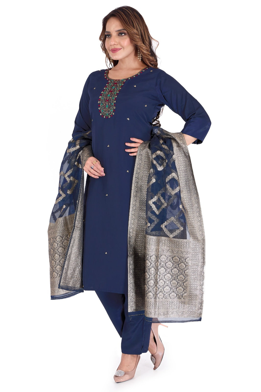 💙 Elegance in Every Thread – Grace the Room in Royal Blue 💙