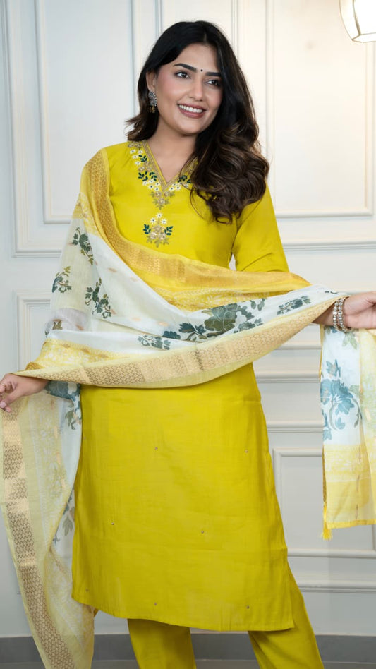 Kurti Pent Dupatta Set